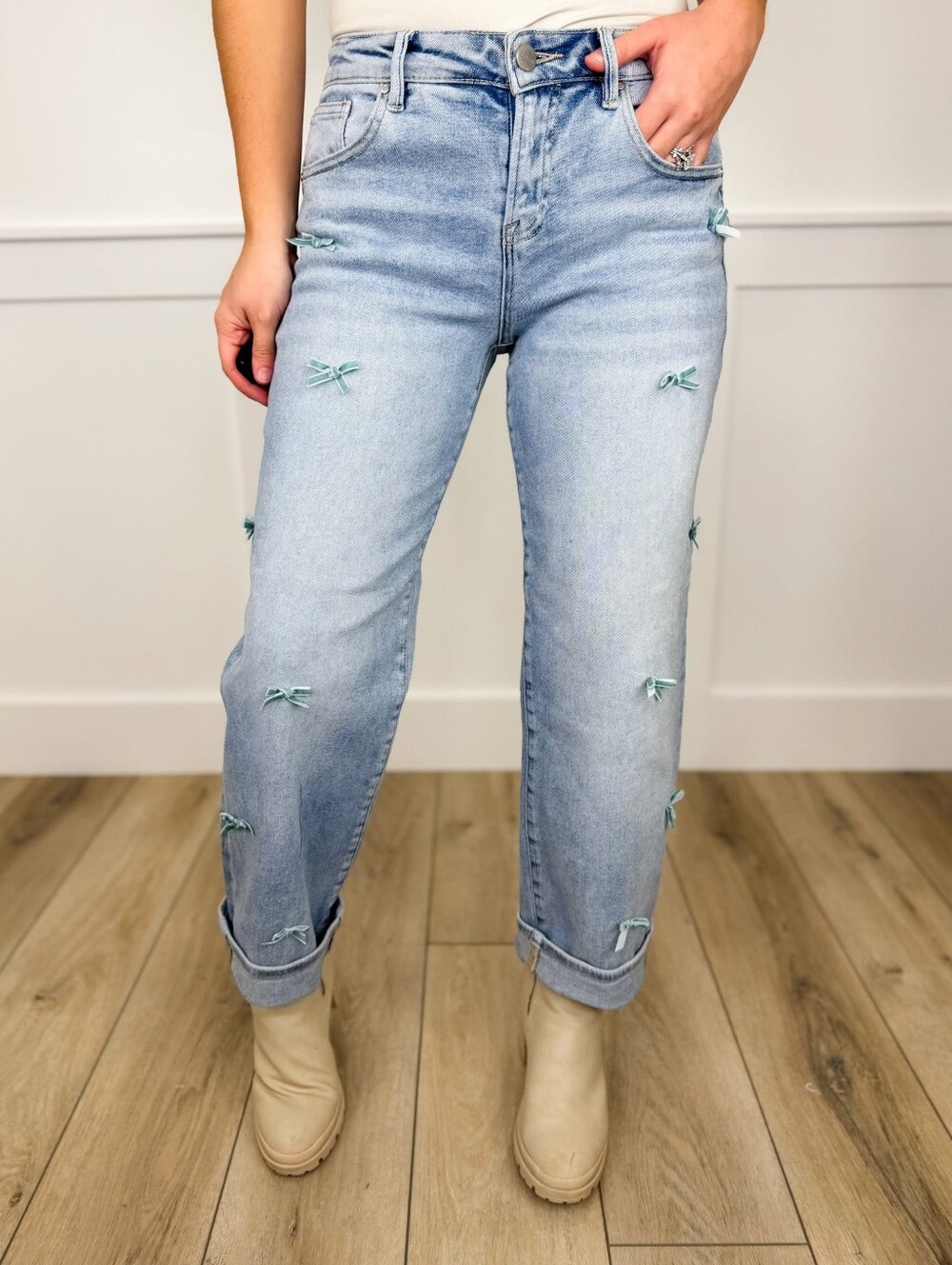 9/29 Risen Cassidy High-Rise Barrel Leg Velvet Bow Cropped Jeans